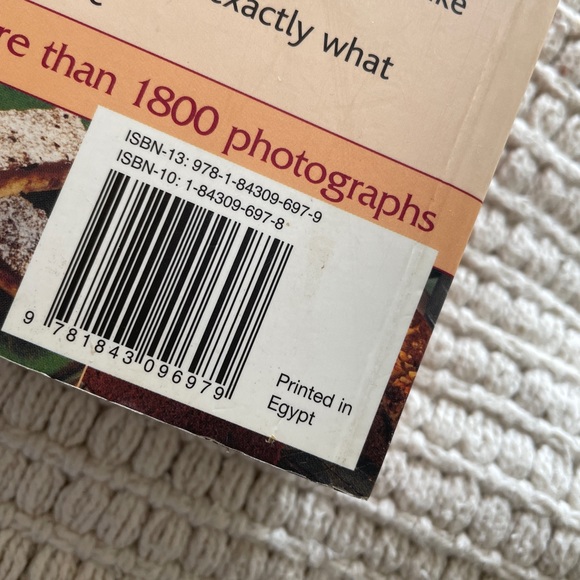 Martha Day - Baking Cookbook - Used - Picture 5 of 9